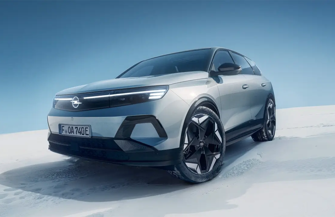 amplitude_auto_opel_grandland_396451229.webp